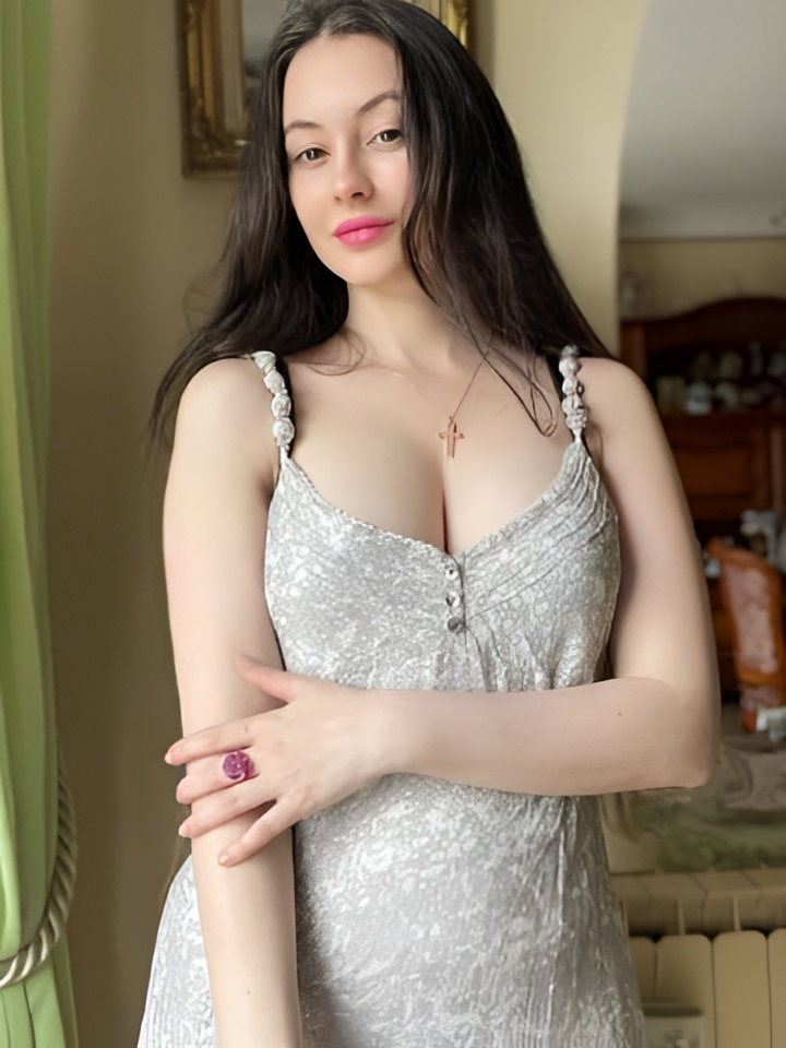 Валентина привлекальеная девушка из Керчи цена от 2000 руб