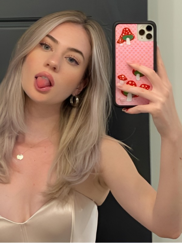 Раиса привлекательная девушка из Керчи цена от 2500 руб