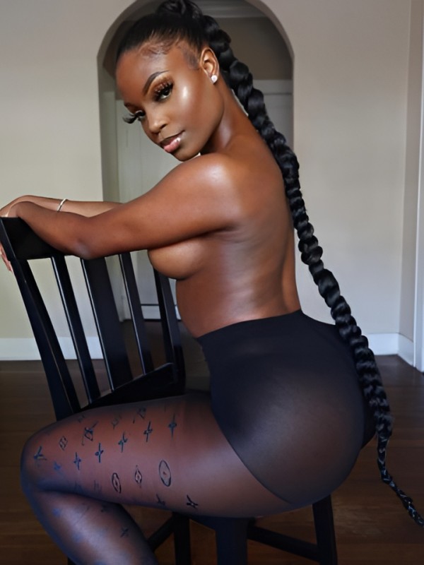 Сабина привлекательная девушка из Керчи цена от 5000 руб