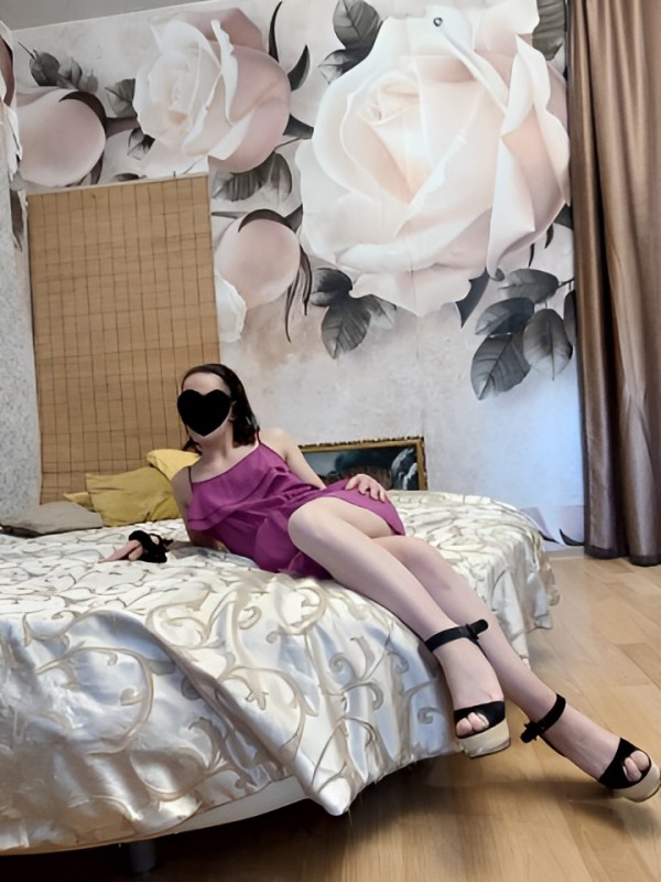 Венера привлекательная девушка из Керчи цена от 10000 руб