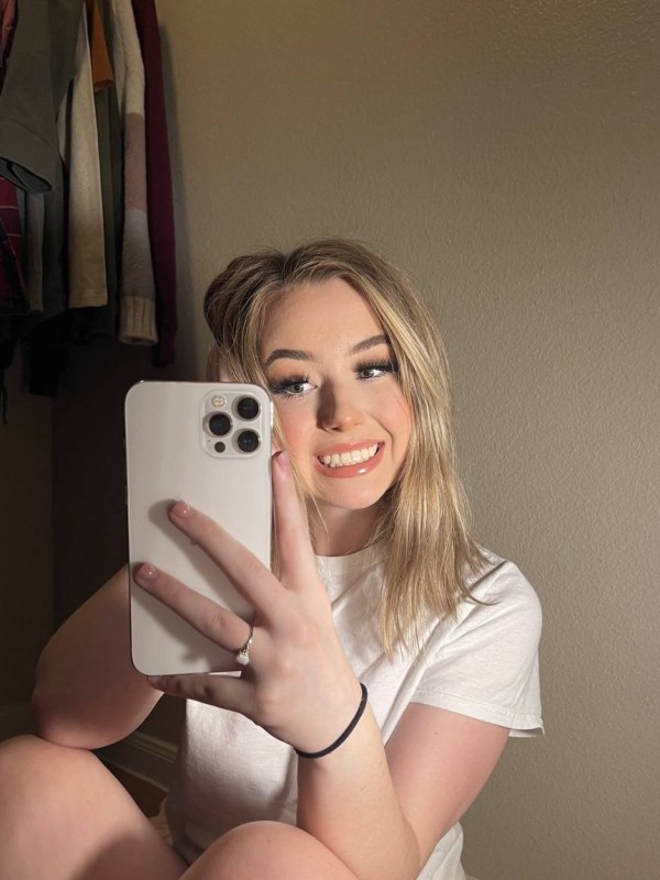 Ника привлекательная девушка из Керчи цена от 3000 руб