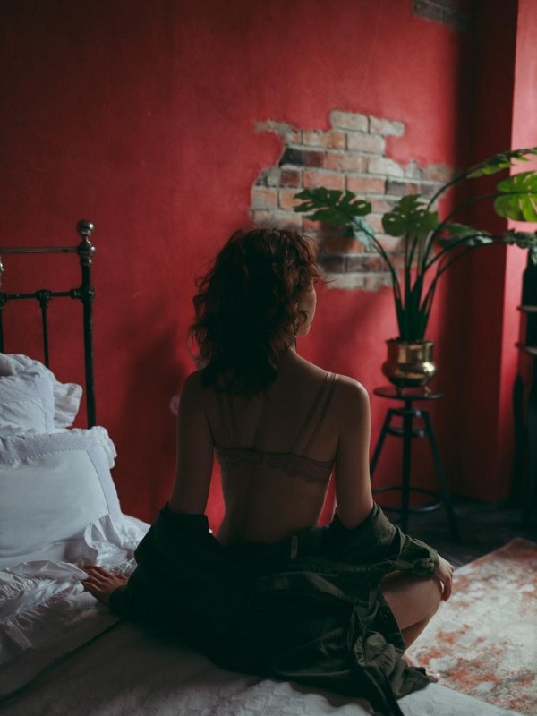 Настя привлекательная девушка из Керчи цена от 5000 руб